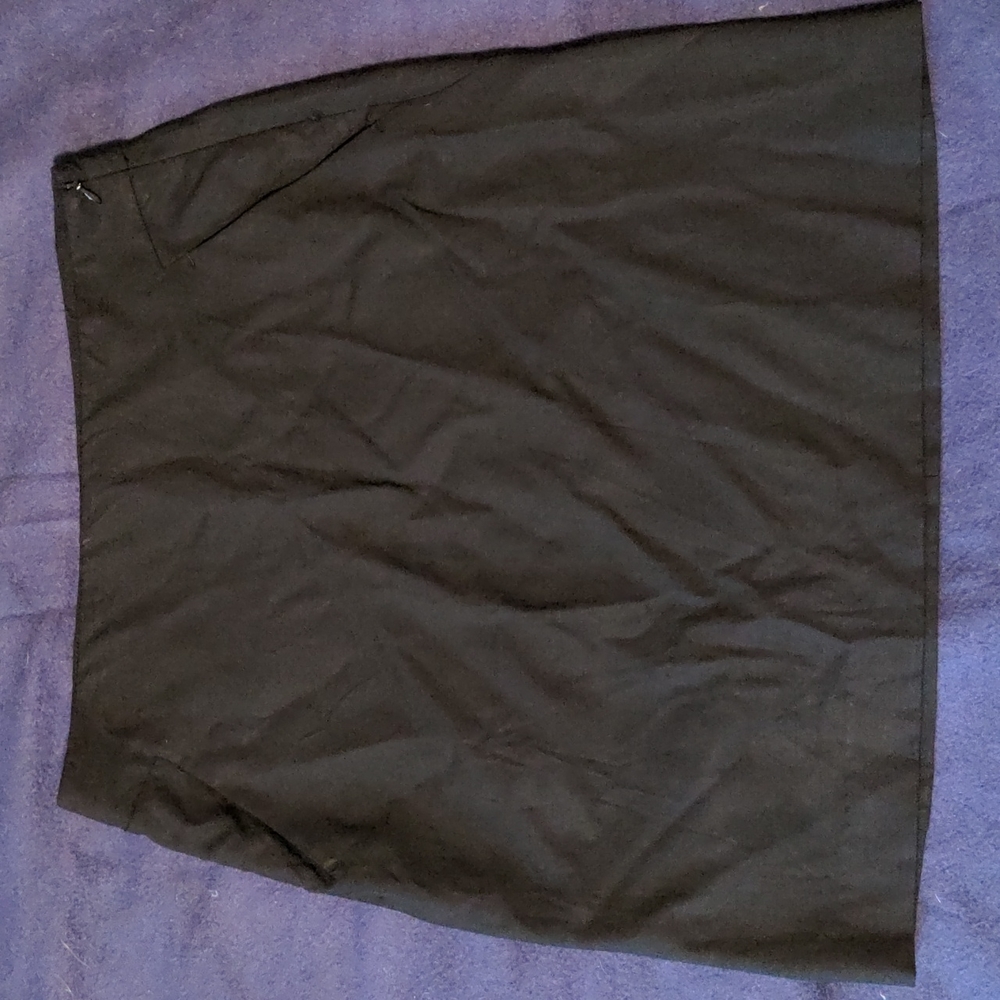 Theory size 4 formal skirt with pockets
